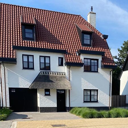 Les Cigognes Bed and Breakfast Knokke-Heist Exteriör bild